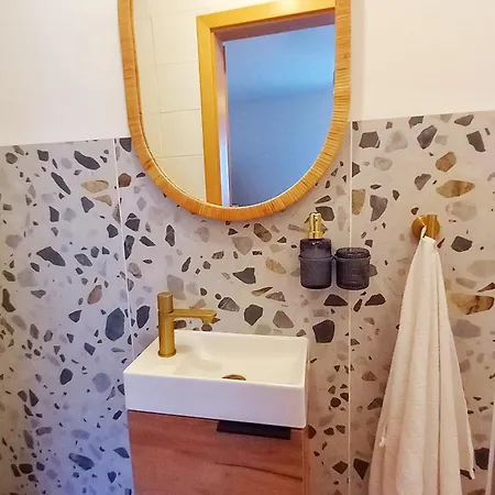 Casa Ane - Gaeste Apartment